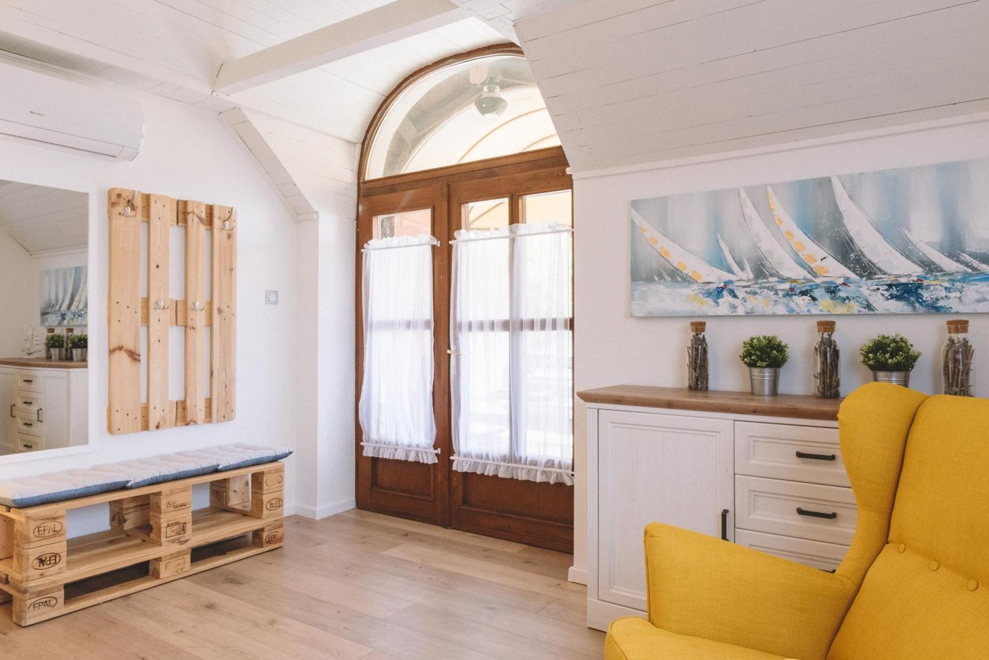 Panorama Apartmanhaz Badacsonytomaj Ngoại thất bức ảnh